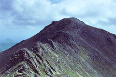 The Tors of Stacach on the north ridge of Goatfell, from North Goatfell.