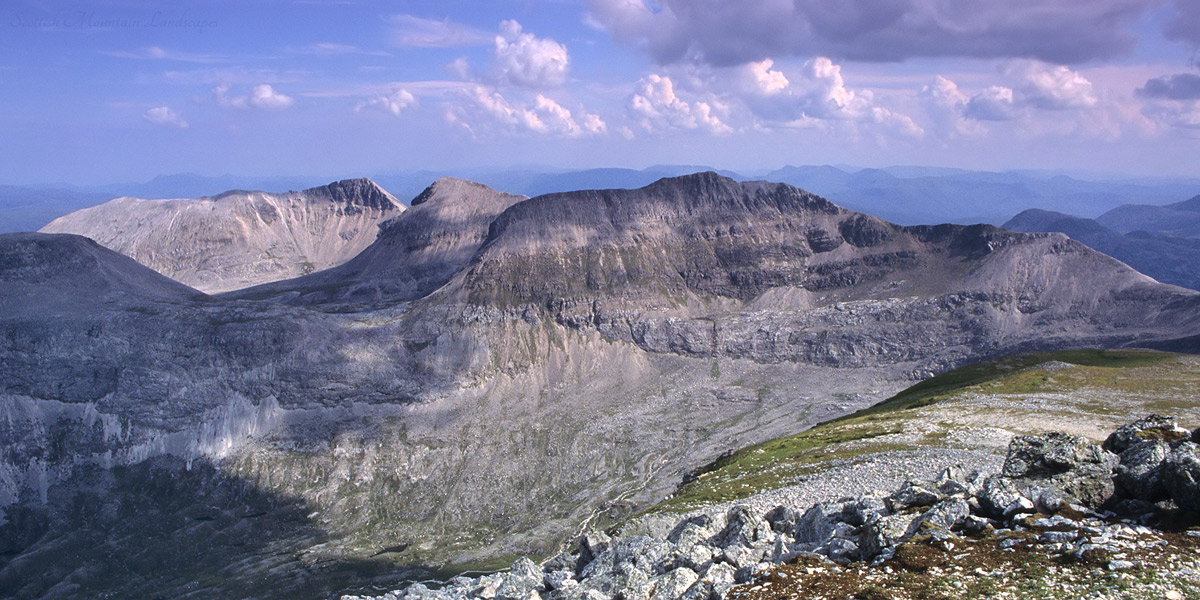 Beinn Eighe: looking east from the summit of Ruadh-stac Mòr. Beinn Eighe: looking east from Ruadh-stac Mòr.